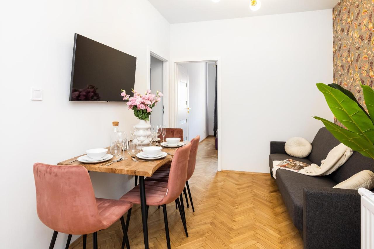 Gallery 7 - Apartment 7 Krasków Εξωτερικό φωτογραφία